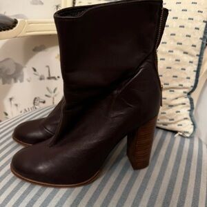 Topshop Rich Brown Leather Heeled Boots
